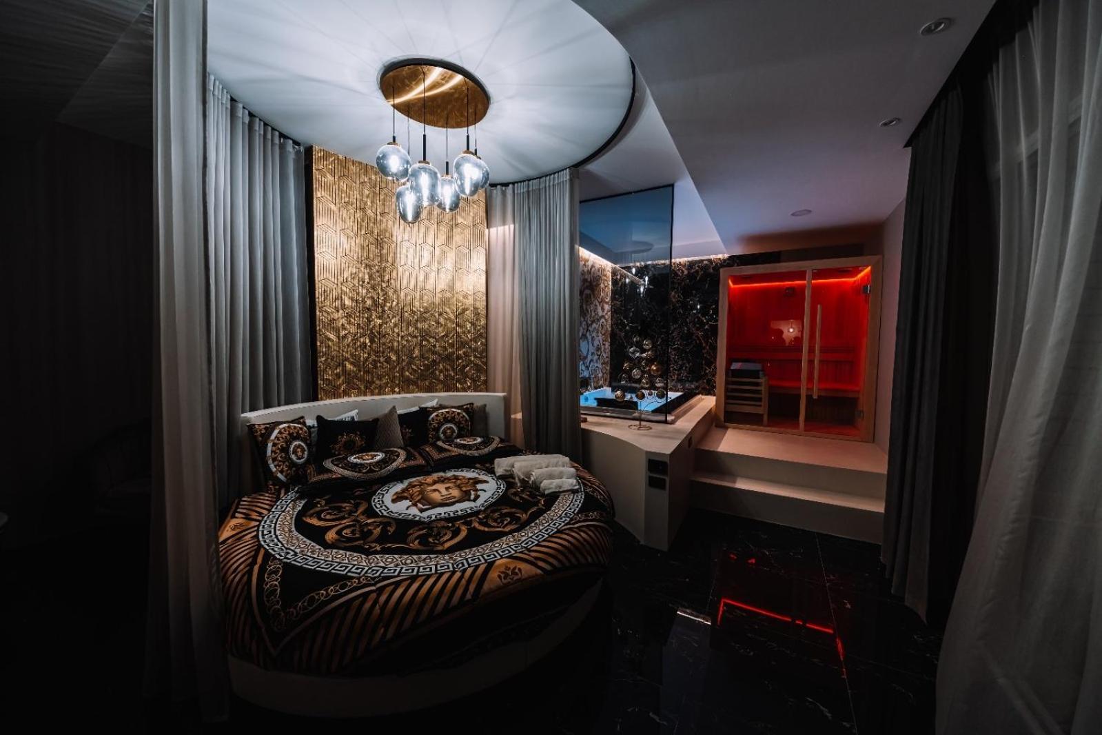 Versace Luxury Room Corleone Exterior photo